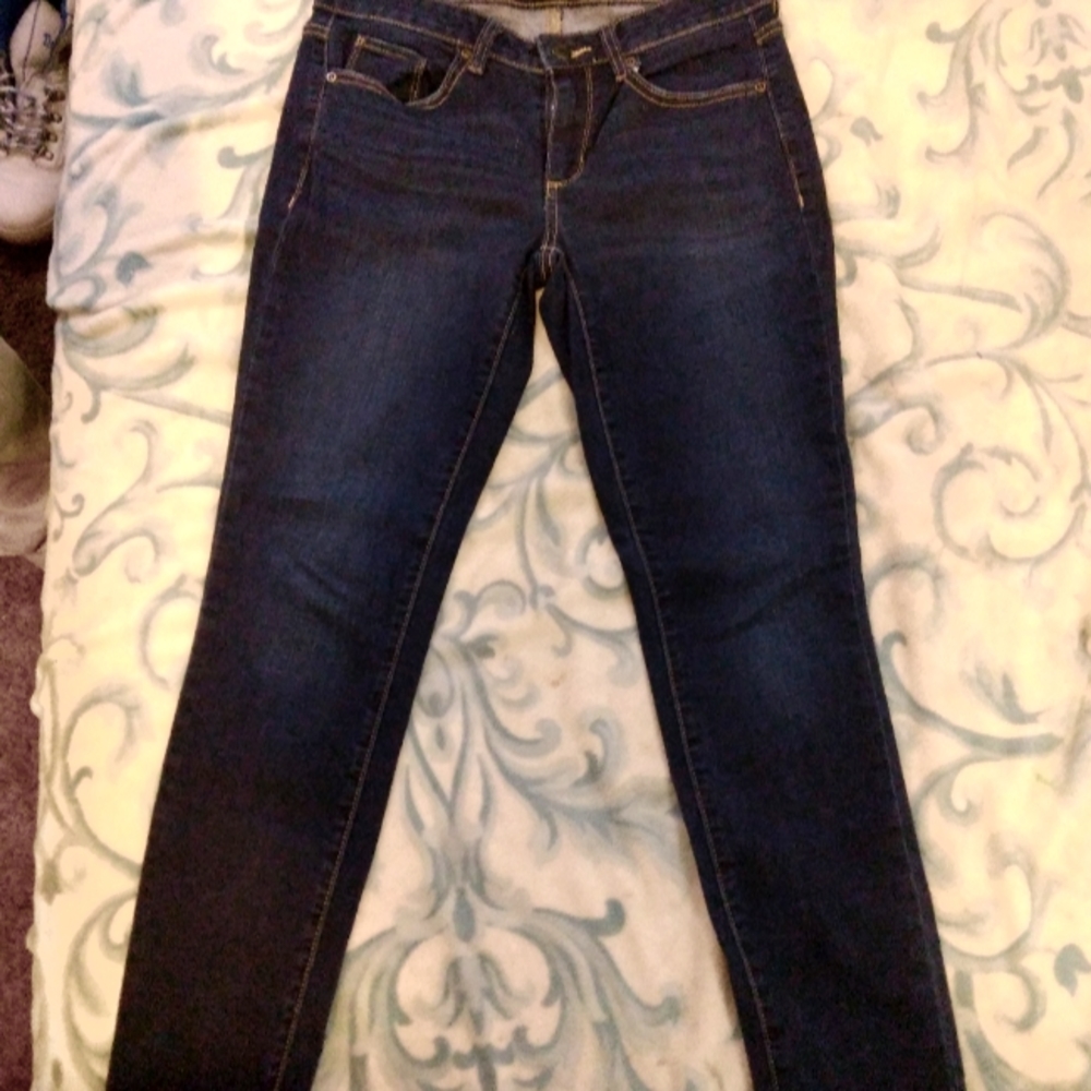 Women's skinny jeans